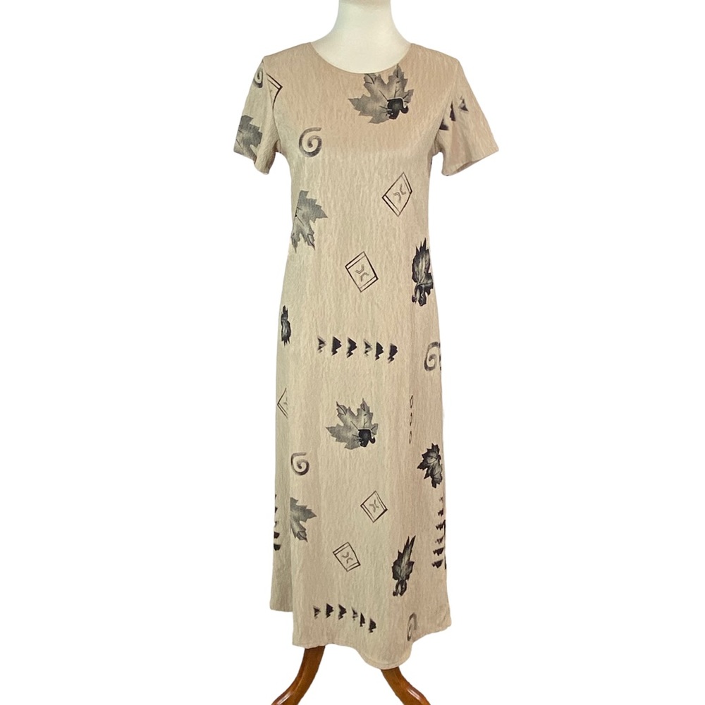 Woman’s Plus Town neutral long dress size M